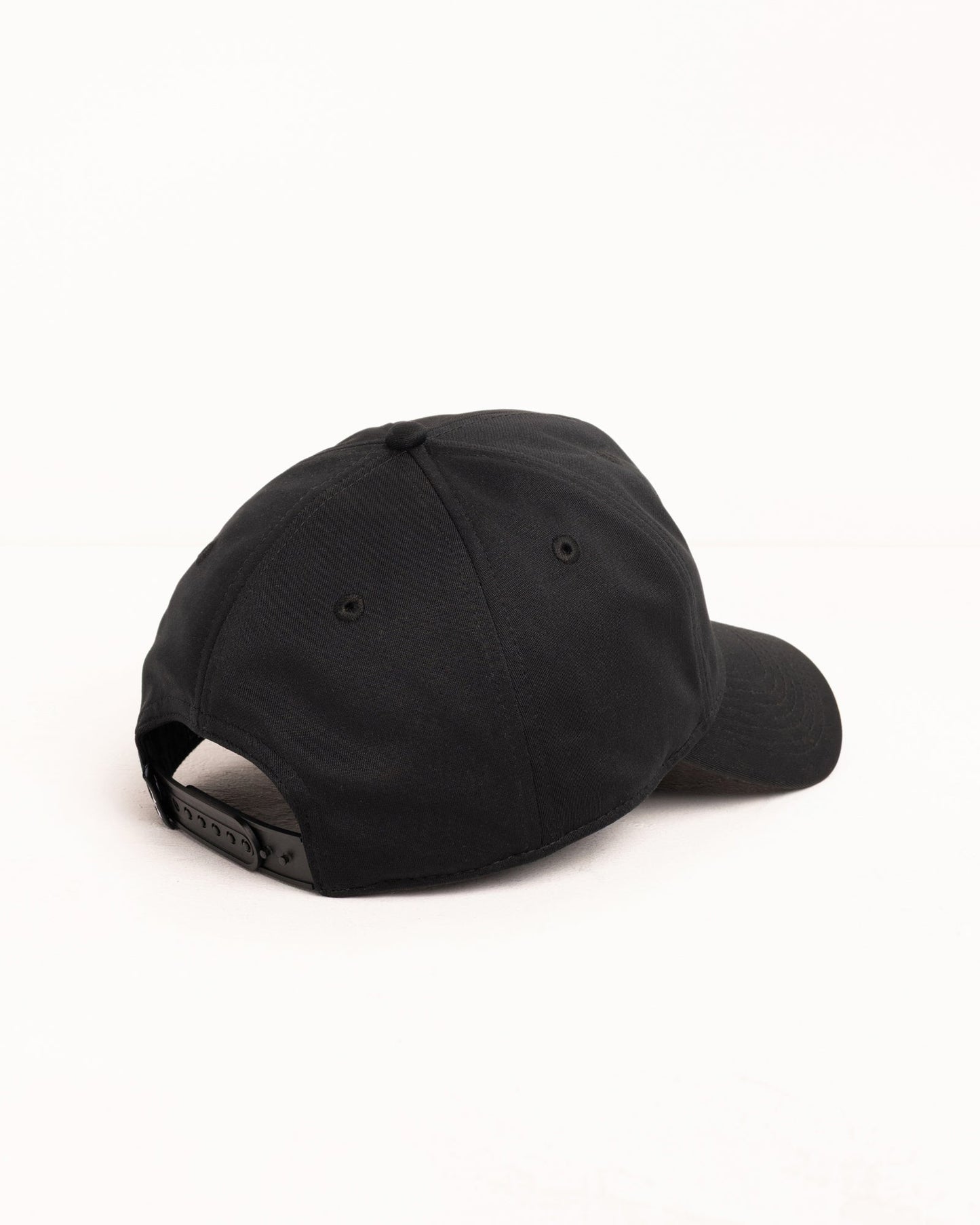 MID-DEPTH LARGE S SNAPBACK